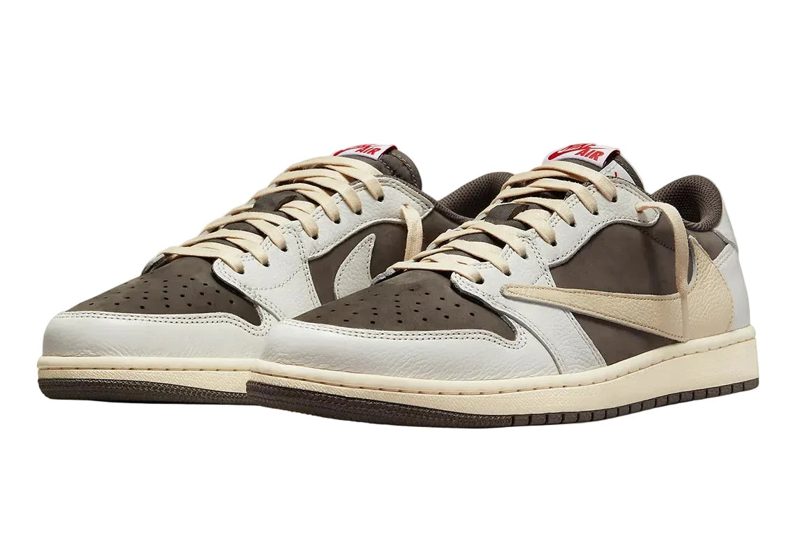 - JORDAN 1 RETRO LOW OG SP TRAVIS SCOTT REVERSE MOCHA