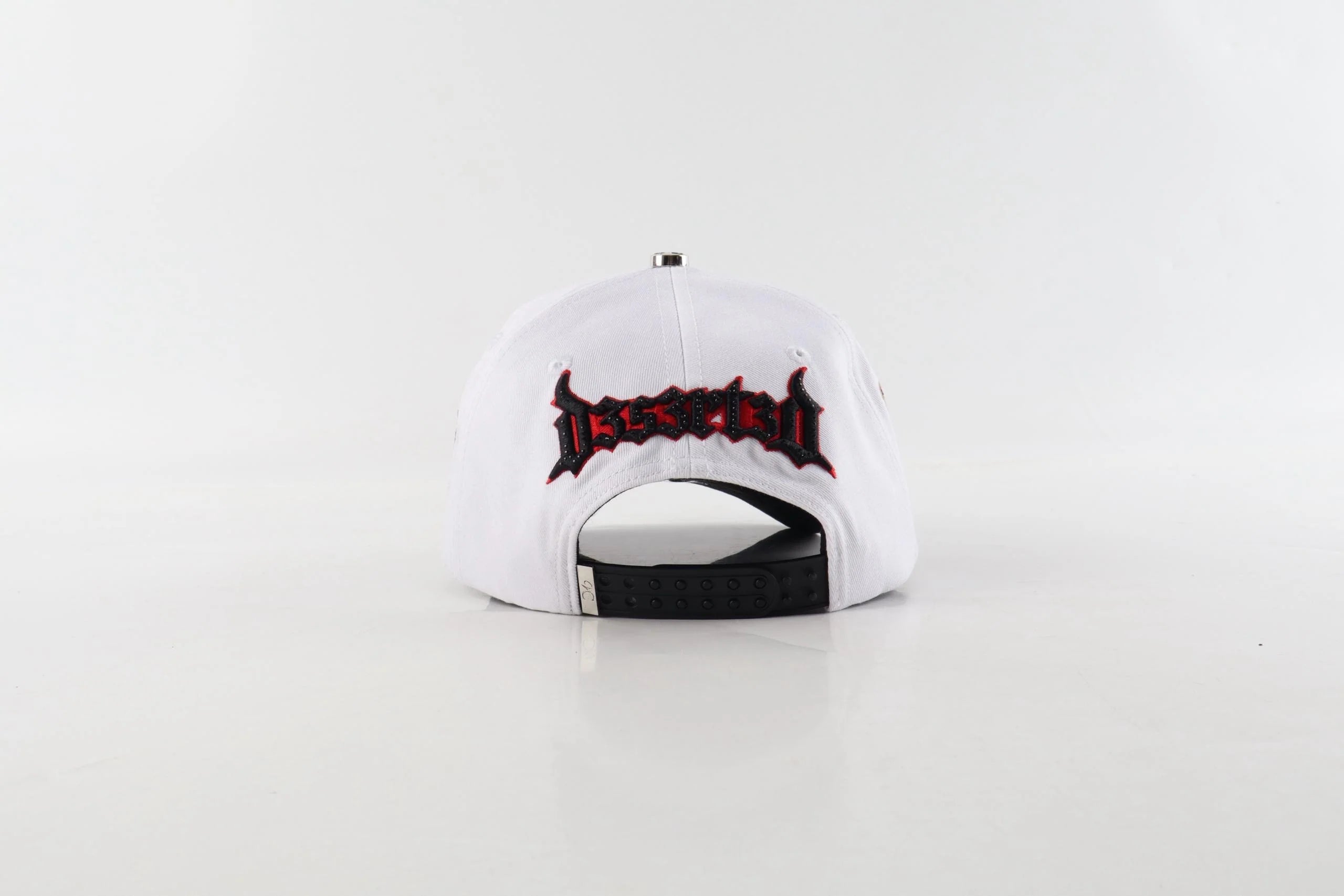 - 333 DESERTED X VQZ CAPS - WHITE  🖤❤️🤍