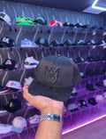 - CAPS “ TRIPLE BLACK 🖤”