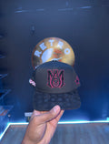 - BIGG BOSS CAPS 🩷🖤
