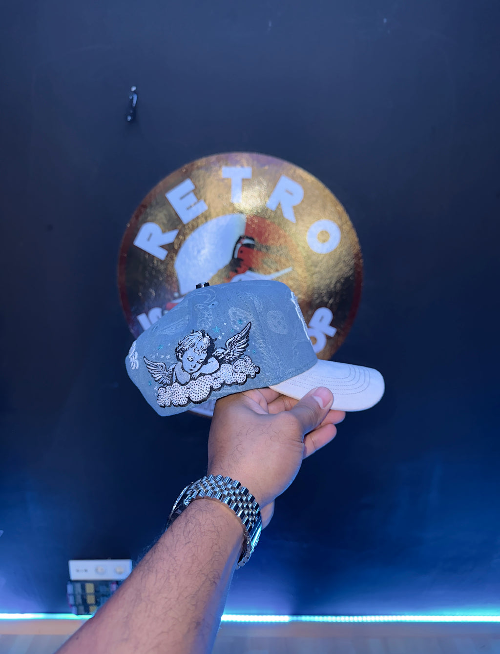 - LA CAPS 🥶