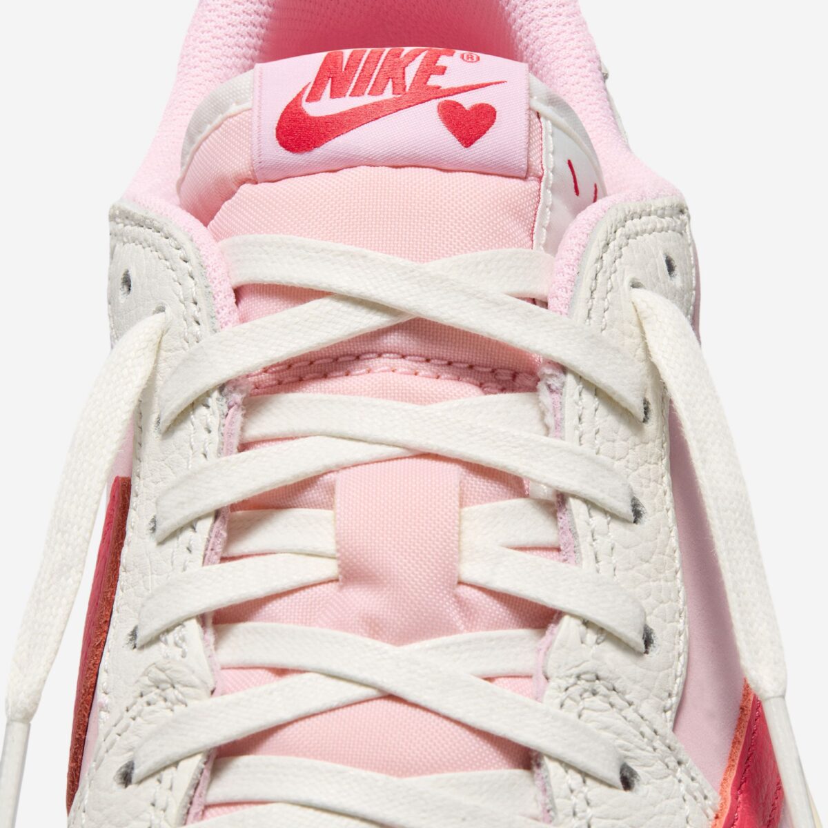- JORDAN 1 LOW OG SP TRAVIS SCOTT - SAIL TROPICAL PINK 🌸