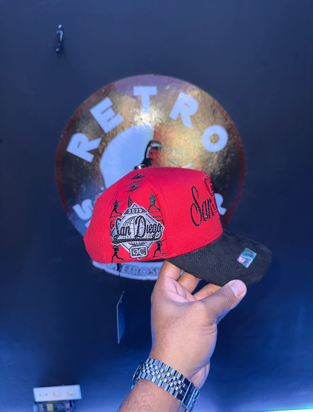 - SAN DIEGO CAPS ❤️🖤 (infrared)