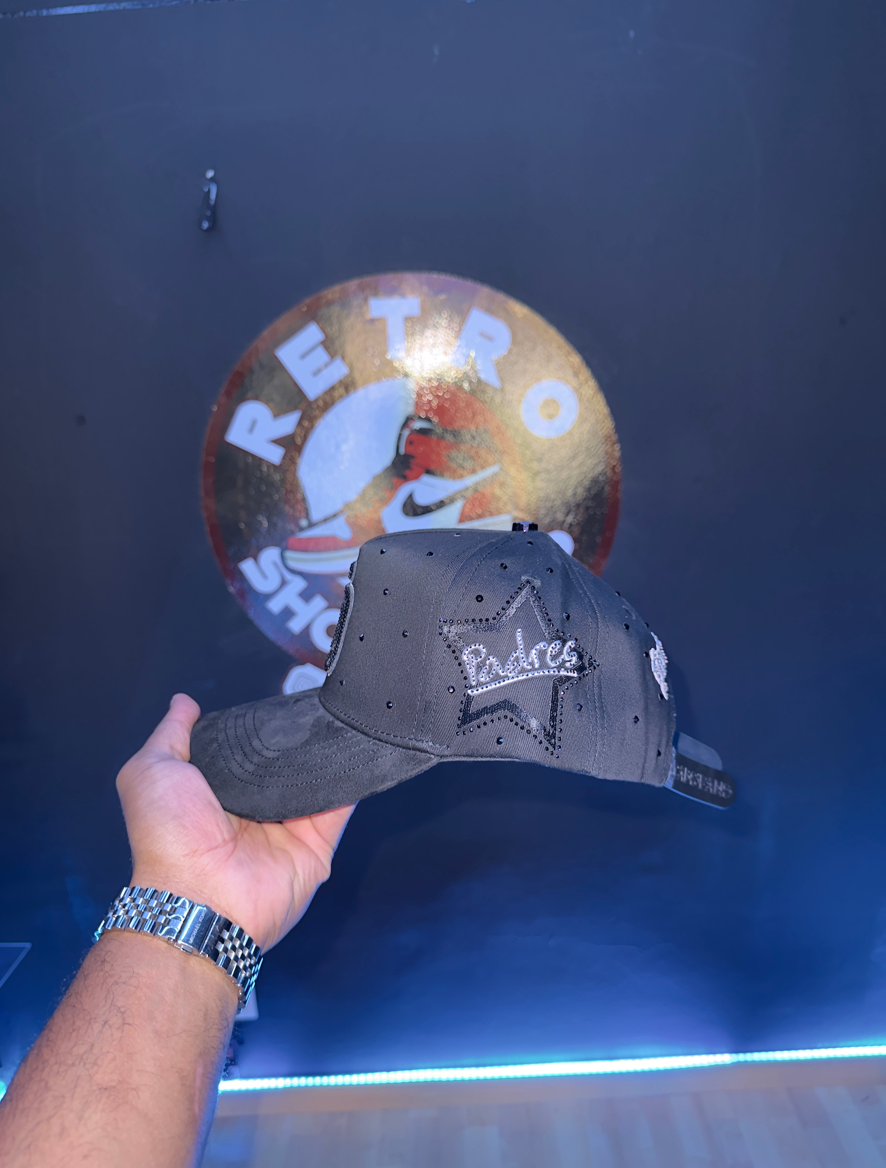 - SAN DIEGO CAPS 🖤