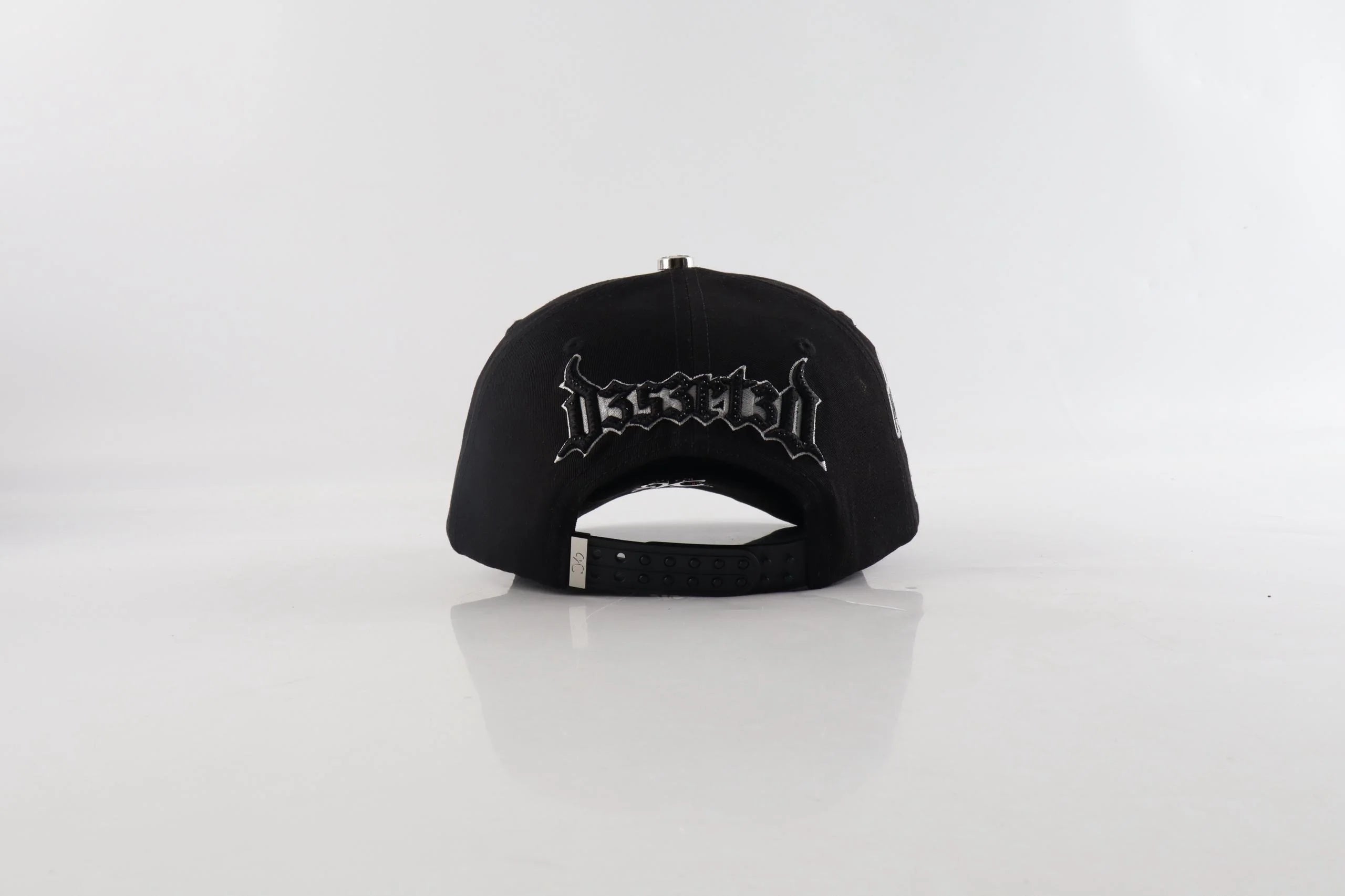 - 333 DESERTED X VQZ CAPS - BLACK 🖤