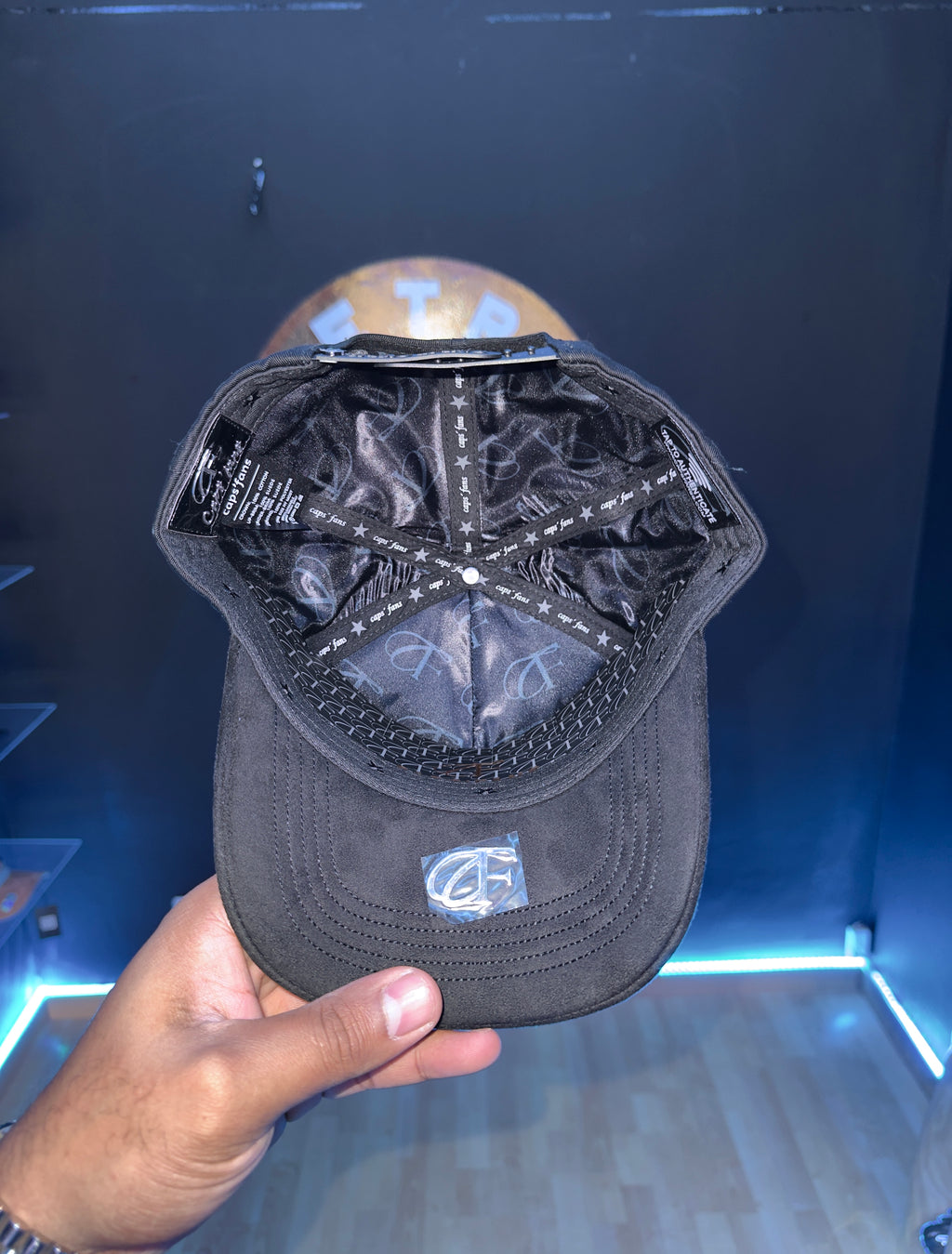 -NEW YORK CAPS 🖤