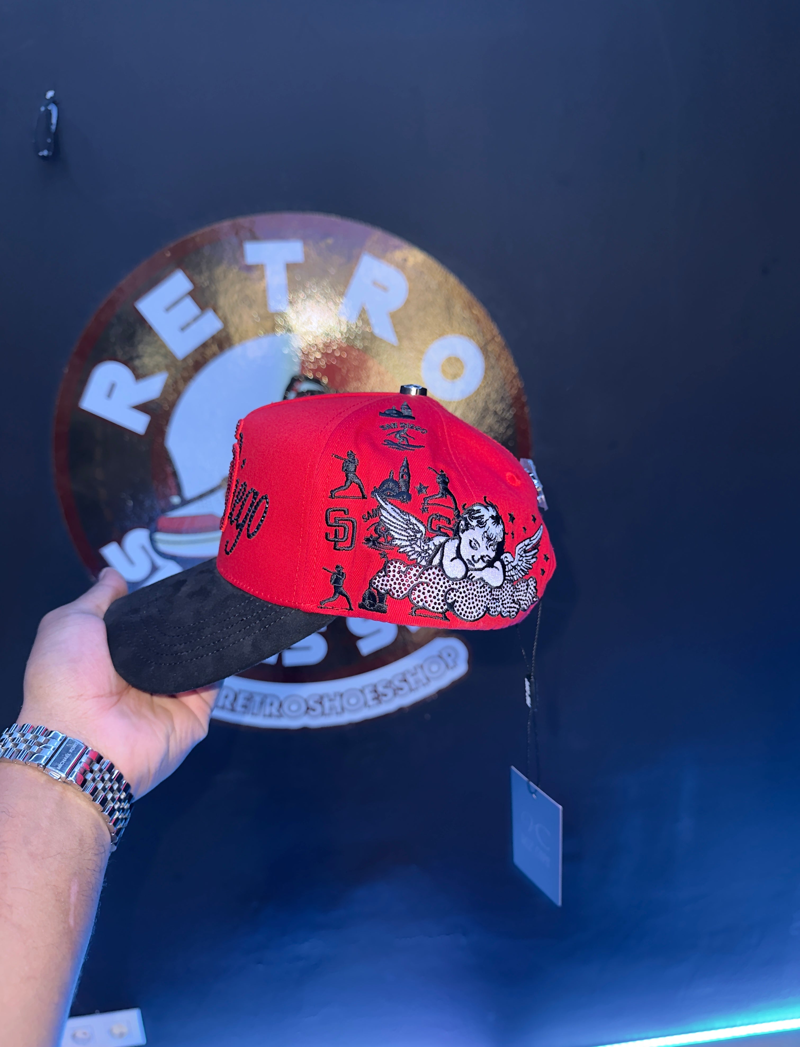 - SAN DIEGO CAPS ❤️🖤 (infrared)
