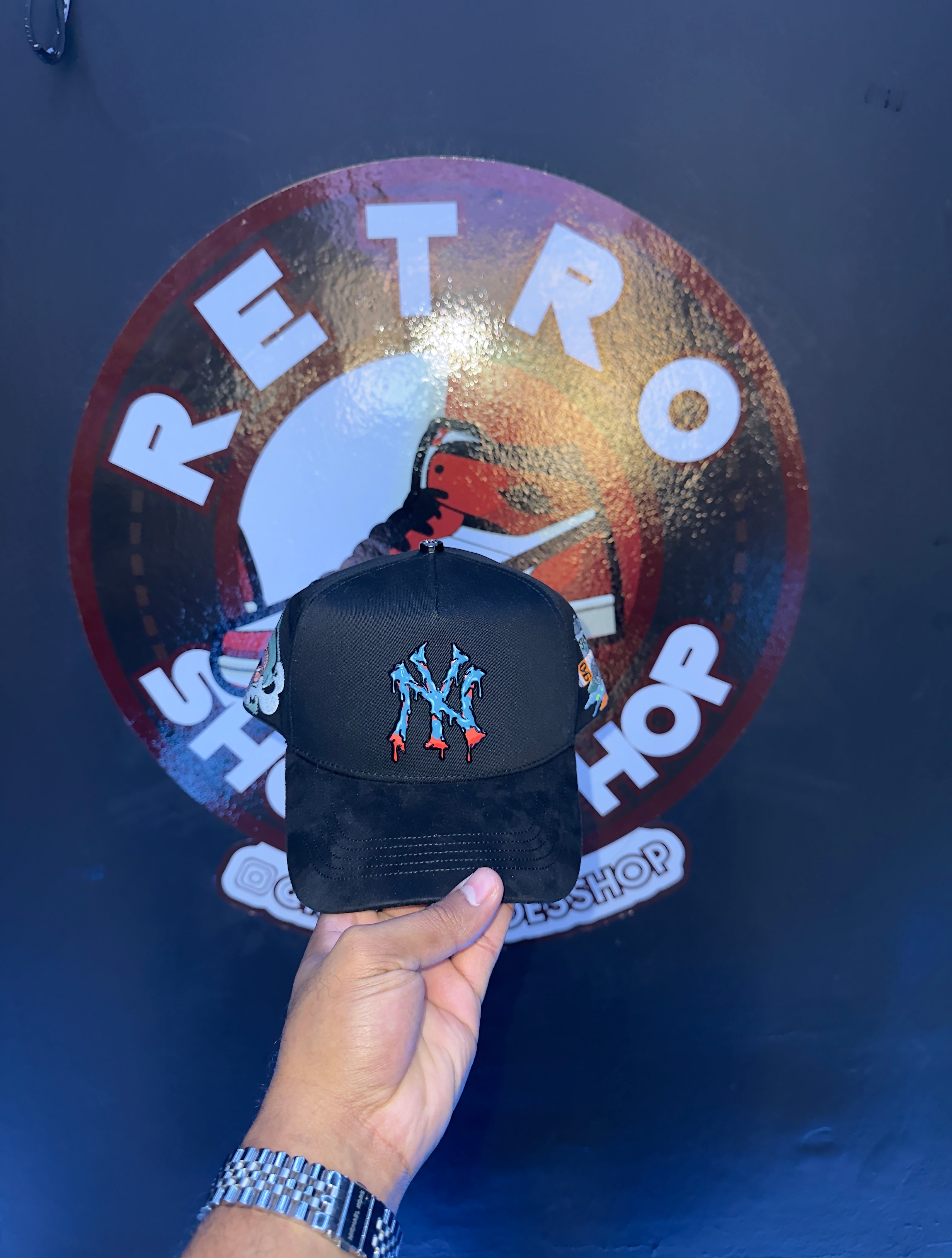 - YANKEE MULTI-COLOR 💙❤️