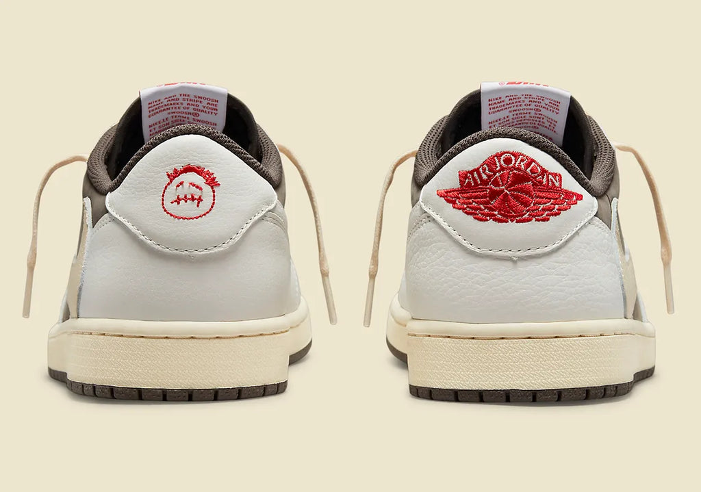 - JORDAN 1 RETRO LOW OG SP TRAVIS SCOTT REVERSE MOCHA