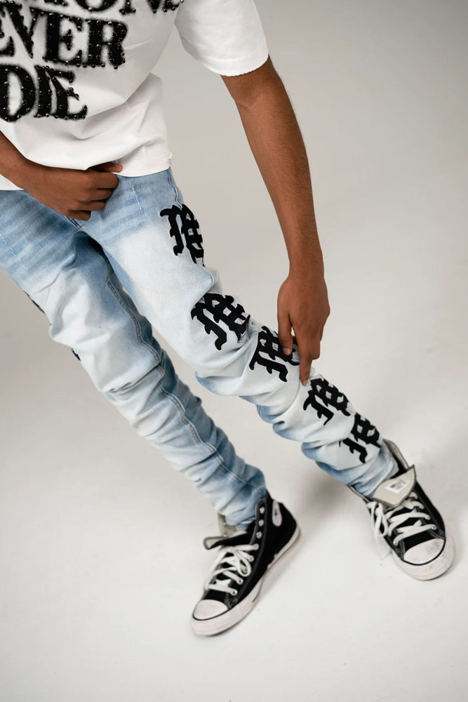 Jeans mixed emotions light blue wash